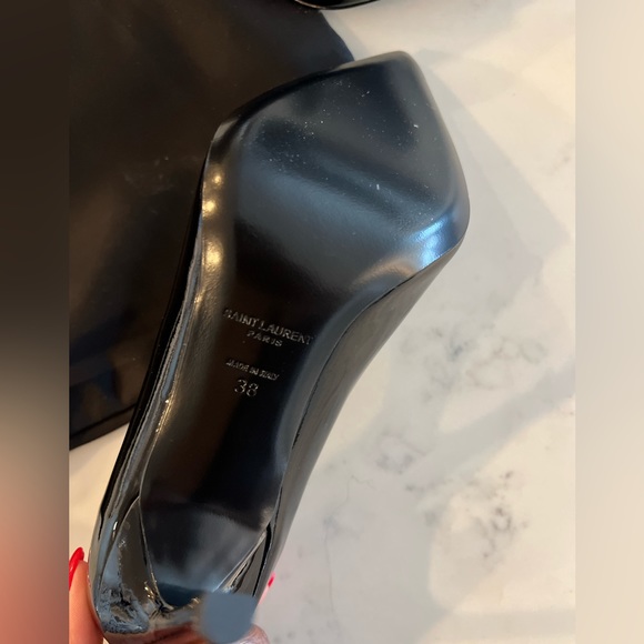 Saint Laurent Pumps - Picture 2 of 7
